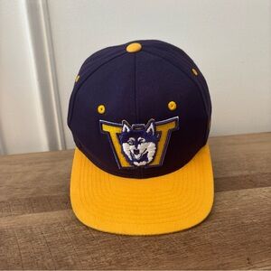 Washington Huskies ZEPHYR Throwback SnapBack Hat NCAA